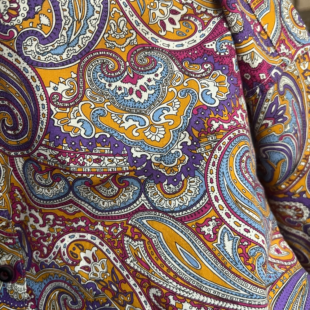 Vibrant Paisley Button Down Shirt with contrasting print at collar and cuffs. - Picture 3 of 6